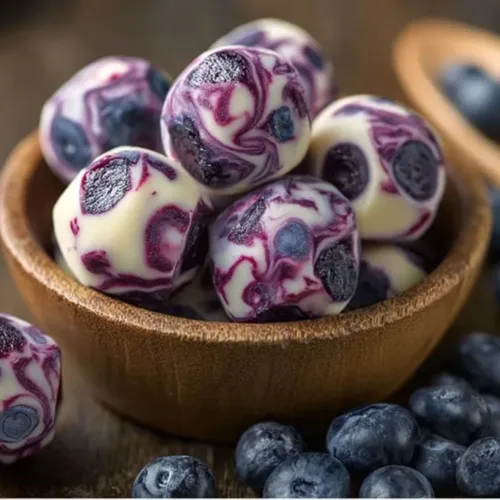 Blueberry Greek Yogurt Bites | Healthy Morning Bites Snack blueberry greek yogurt bites healthy morning bit 2026 02 16 164748 1024x683 1
